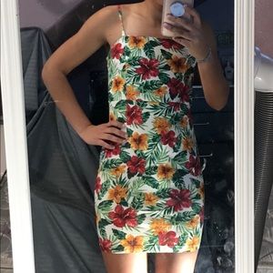 Forever 21 tropical beach spaghetti strap dress